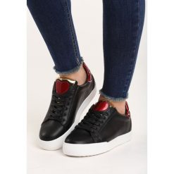 Czarne Buty Sportowe You'll Love It. Czarne buty sportowe damskie marki DOMYOS, z bawełny. Za 79,99 zł.