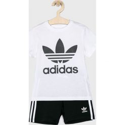 Adidas Originals - Komplet dziecięcy 104-128 cm. Białe spodnie chłopięce adidas Originals, bez wzorów, z bawełny. Za 179,90 zł.