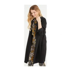 Trencz damski. Płaszcze damskie Promod, w paski, z tkaniny, eleganckie, długie. Za 299,90 zł.