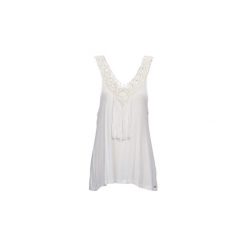 Topy na ramiączkach / T-shirty bez rękawów Pepe jeans BEACHES. Białe bluzki damskie Pepe Jeans, s, bez wzorów, z jeansu, bez kołnierzyka. W wyprzedaży za 139,50 zł.