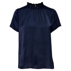 ONLY Panie Appa S / S Frill Frill Top Wvn Exp Sky Kapitan (rozmiar 34). Topy damskie ONLY, s, bez wzorów, bez kołnierzyka. W wyprzedaży za 42,00 zł.