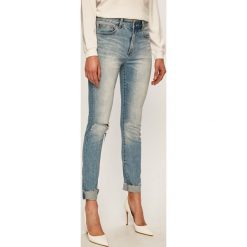 Miss Sixty - Jeansy. Niebieskie jeansy damskie Miss Sixty. W wyprzedaży za 399,90 zł.