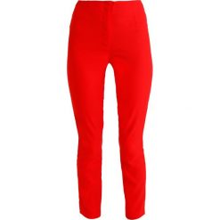 Chinosy damskie: Missguided Tall CIGARETTE TROUSERS Spodnie materiałowe red