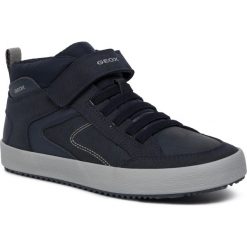 Sneakersy GEOX - J Alonisso B. N J942CN 0FUAU C0661 D Navy/Grey. Niebieskie trampki chłopięce Geox, bez wzorów, ze skóry ekologicznej, bez zapięcia. W wyprzedaży za 179,00 zł.