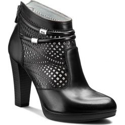 Buty zimowe damskie: Botki NERO GIARDINI – P615001D Capra Nero 100