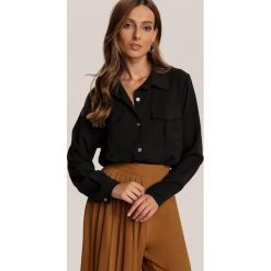 Czarna Koszula Xilnee. Czarne bluzki damskie Renee, uniwersalny, bez wzorów, bez kołnierzyka, bez rękawów. Za 129,99 zł.