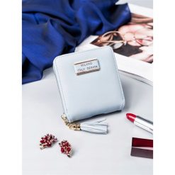 Mały portfel damski Milano Design niebieski - niebieski. Niebieskie portfele damskie MILANO DESIGN, bez wzorów, ze skóry. Za 19,99 zł.