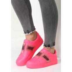 Fuksjowe Buty Sportowe Move Around. Brązowe buty sportowe damskie marki vices. Za 79,99 zł.