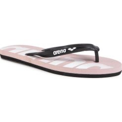 Japonki ARENA - Flip Flop Polybag 002309 106 Rose. Czarne klapki damskie Arena, bez wzorów, z tworzywa sztucznego, bez obcasa. W wyprzedaży za 99,00 zł.
