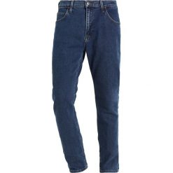 Lee RIDER Jeansy Slim Fit jackson worn. Niebieskie jeansy męskie relaxed fit marki Lee, z bawełny. W wyprzedaży za 271,15 zł.