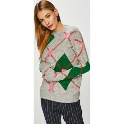 Trendyol - Sweter. Swetry damskie Trendyol. W wyprzedaży za 59,90 zł.