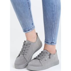 Ciemnoszare Trampki Young For Love. Szare trampki i tenisówki damskie Born2be, z materiału. Za 59,99 zł.