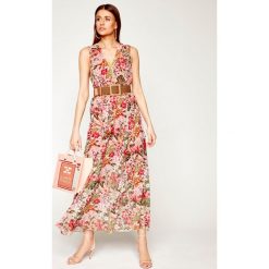 Sukienka letnia Silvian Heach Dimitro CVP20294VE. Sukienki damskie Silvian Heach, na lato, xs, bez wzorów, bez kołnierzyka, bez rękawów. W wyprzedaży za 399,00 zł.