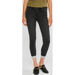 Lee - Jeansy Scarlett. Szare boyfriendy damskie Lee. Za 329,90 zł.