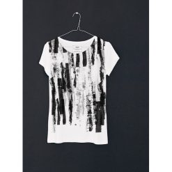Kathmandu no.8 t-shirt - SELVA. Czarne t-shirty damskie marki Pakamera, z wiskozy. Za 129,00 zł.
