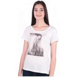 Mustang T-Shirt Damski M Biały. Białe t-shirty damskie Mustang, m. W wyprzedaży za 79,00 zł.
