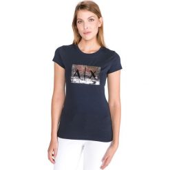Armani Exchange Koszulka Niebieski. Niebieskie koszulki damskie Armani Exchange, l, z aplikacjami, z bawełny, bez kołnierzyka. Za 292,95 zł.