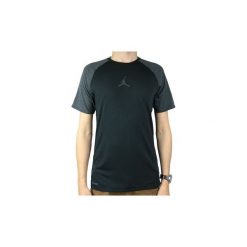 T-shirty z krótkim rękawem Nike Air 23 Alpha Tee AO8861-010. T-shirty męskie Nike, m, bez wzorów, bez kołnierzyka, krótkie. Za 119,99 zł.