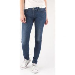 Diesel Skinzee Dżinsy Niebieski. Niebieskie jeansy damskie Diesel. Za 740,95 zł.
