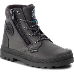 Trapery PALLADIUM - Pampa Hi Cuff Wp 53476-061-M Raven/Blue Fog. Czarne śniegowce chłopięce Palladium, bez zapięcia. W wyprzedaży za 259,00 zł.