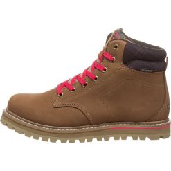 Skórzane botki "Dorado" w kolorze jasnobrązowym. Pomarańczowe botki damskie CMP Shoes, bez obcasa, na sznurówki. W wyprzedaży za 279,95 zł.