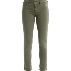 Jeansy damskie: AG Jeans ANKLE Spodnie materiałowe olive