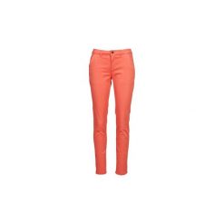 Chinosy damskie: Chinos Betty London CHONI