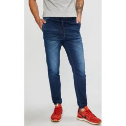 Jack & Jones - Jeansy. Niebieskie jeansy męskie regular Jack & Jones. W wyprzedaży za 229,90 zł.