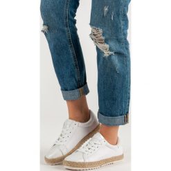 WIĄZANE TRAMPKI ESPADRYLE. Białe espadryle damskie marki Merg. Za 41,00 zł.