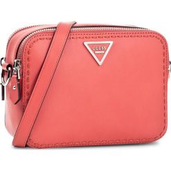 Torebka GUESS - Sewyer (VY) HWVY69 59120 POP. Czerwone listonoszki damskie marki Guess, z aplikacjami. Za 529,00 zł.