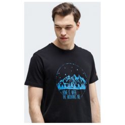 Feewear Koszulka Firn , czarny, rozmiar XL. Czarne koszulki męskie Feewear, xl, z nadrukiem, z bawełny, klasyczne, z klasycznym kołnierzykiem, bez rękawów. W wyprzedaży za 47,99 zł.