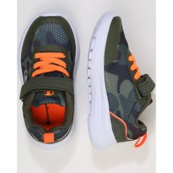 Champion LOW CUT SHOE CODY Obuwie treningowe green. Różowe buty sportowe chłopięce marki Champion, z gumy. Za 129,00 zł.