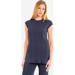 Bluzka ROAD Max Mara Leisure. Bluzki damskie Max Mara Leisure, s, bez wzorów, biznesowe, bez kołnierzyka, bez rękawów. Za 829,00 zł.