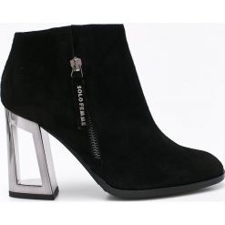 Buty zimowe damskie: Solo Femme - Botki