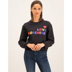 Bluza LOVE MOSCHINO W630628M 4068. Czarne bluzy damskie Love Moschino, m, bez wzorów, z bawełny, bez rękawów, bez kaptura. W wyprzedaży za 409,00 zł.