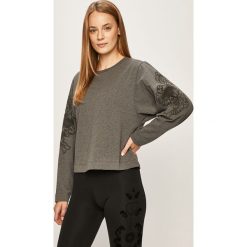 Desigual Sport - Bluza. Szare bluzy sportowe damskie Desigual Sport, s, z aplikacjami, z bawełny, bez rękawów, bez kaptura. W wyprzedaży za 149,90 zł.
