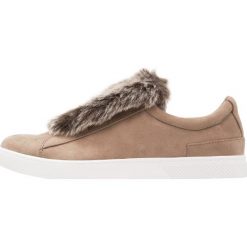 Creepersy damskie: Call it Spring CARIDI Półbuty wsuwane taupe