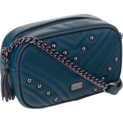 David jones® filigranowa torebka damska listonoszka. Listonoszki damskie David Jones, w paski, ze skóry ekologicznej, sportowe, na ramię, z breloczkiem. Za 79,00 zł.