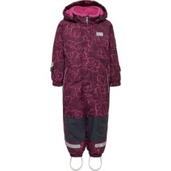 Kombinezon zimowy w kolorze fioletowym. Fioletowe kombinezony niemowlęce Legowear, na zimę, z nadrukiem. W wyprzedaży za 259,95 zł.