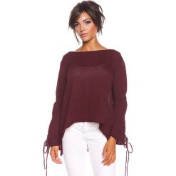 Sweter "Aimee" w kolorze bordowym. Czerwone bez kategorii marki 100% Maille, s, z asymetrycznym kołnierzem. W wyprzedaży za 108,95 zł.