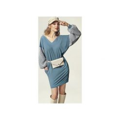 Sukienka Grace J. - brudny niebieski. Czarne sukienki damskie Madnezz, s, bez wzorów, z elastanu, bez kołnierzyka, bez rękawów, oversize. Za 279,00 zł.