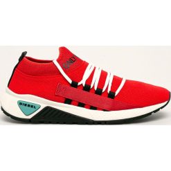 Diesel - Buty. Czerwone sneakersy męskie Diesel, z okrągłym noskiem, na sznurówki. Za 569,90 zł.