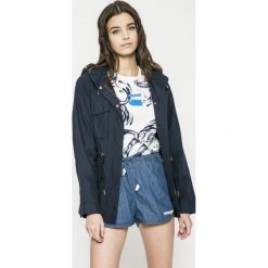 Lee - Parka. Niebieskie parki damskie marki Lee, s, z bawełny, długie. W wyprzedaży za 349,90 zł.