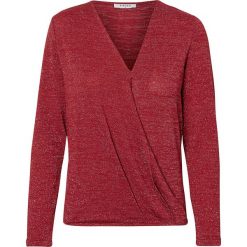 Koszulka "Olise" w kolorze czerwonym. Czerwone koszulki damskie Pieces, Vila, xs, bez wzorów, bez kołnierzyka, bez rękawów. W wyprzedaży za 64,95 zł.