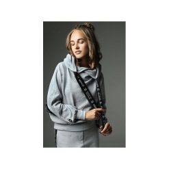Bluza Go Sky High - szara. Szare bluzy damskie marki Madnezz, s, z aplikacjami, z elastanu, bez rękawów, bez kaptura. Za 299,00 zł.