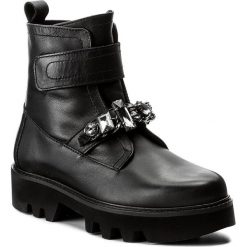 Botki BRONX - 46988-C BX1435 Black 01. Czarne botki damskie na obcasie marki Bronx, z materiału. W wyprzedaży za 309,00 zł.
