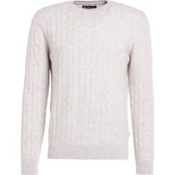 Barbour SANDA CREW Sweter ecru. Białe bez kategorii Barbour, xxl, z bawełny. W wyprzedaży za 349,30 zł.