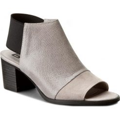 Sandały NESSI - 80706 Szary Lizaro/Szary 19. Szare klapki damskie Nessi, bez wzorów, ze skóry, bez obcasa, na obcasie. Za 239,00 zł.