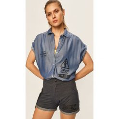 LaBellaMafia - Koszula. Szare bluzki damskie LABELLAMAFIA, s, z nadrukiem, z wiskozy, klasyczne, z klasycznym kołnierzykiem, z krótkim rękawem. Za 289,90 zł.
