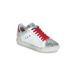 Buty Meline PAKITELLE. Białe trampki i tenisówki damskie Meline, bez wzorów, bez zapięcia. Za 519,00 zł.